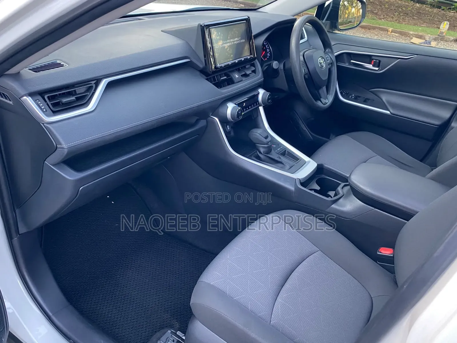 Toyota RAV4 2019 White