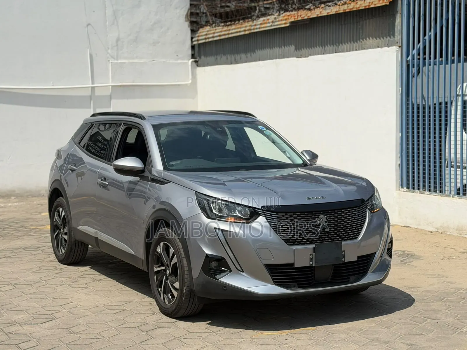 Peugeot 2008 1.2 PureTech (130 Hp) 2021 Gray