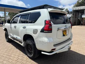 Toyota Land Cruiser Prado 2.7 VVT-i 2014 Pearl