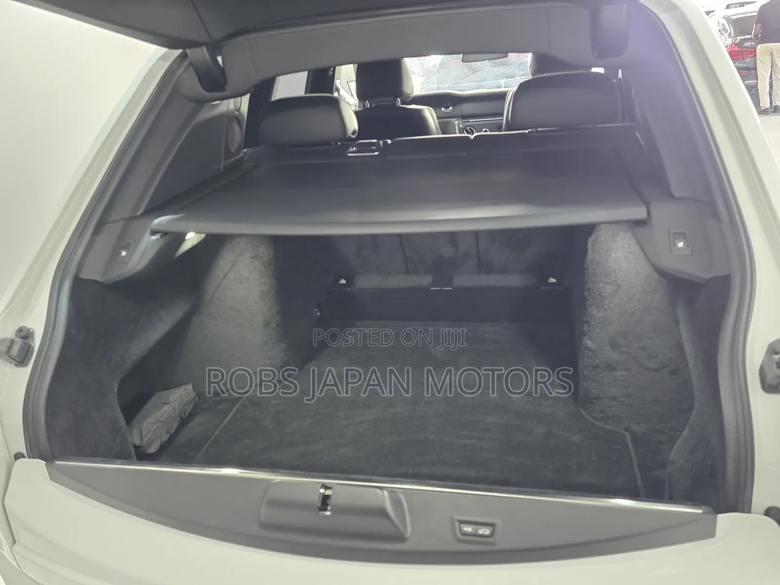 Rolls-Royce Cullinan Base 2019 White