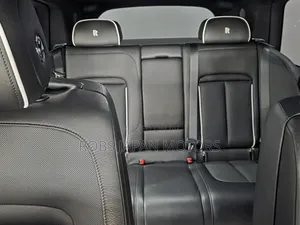Rolls-Royce Cullinan Base 2019 White