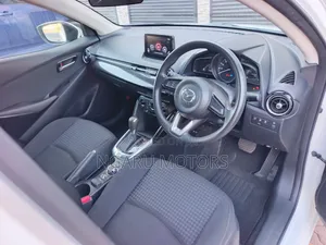 Toyota Vitz 2019 White