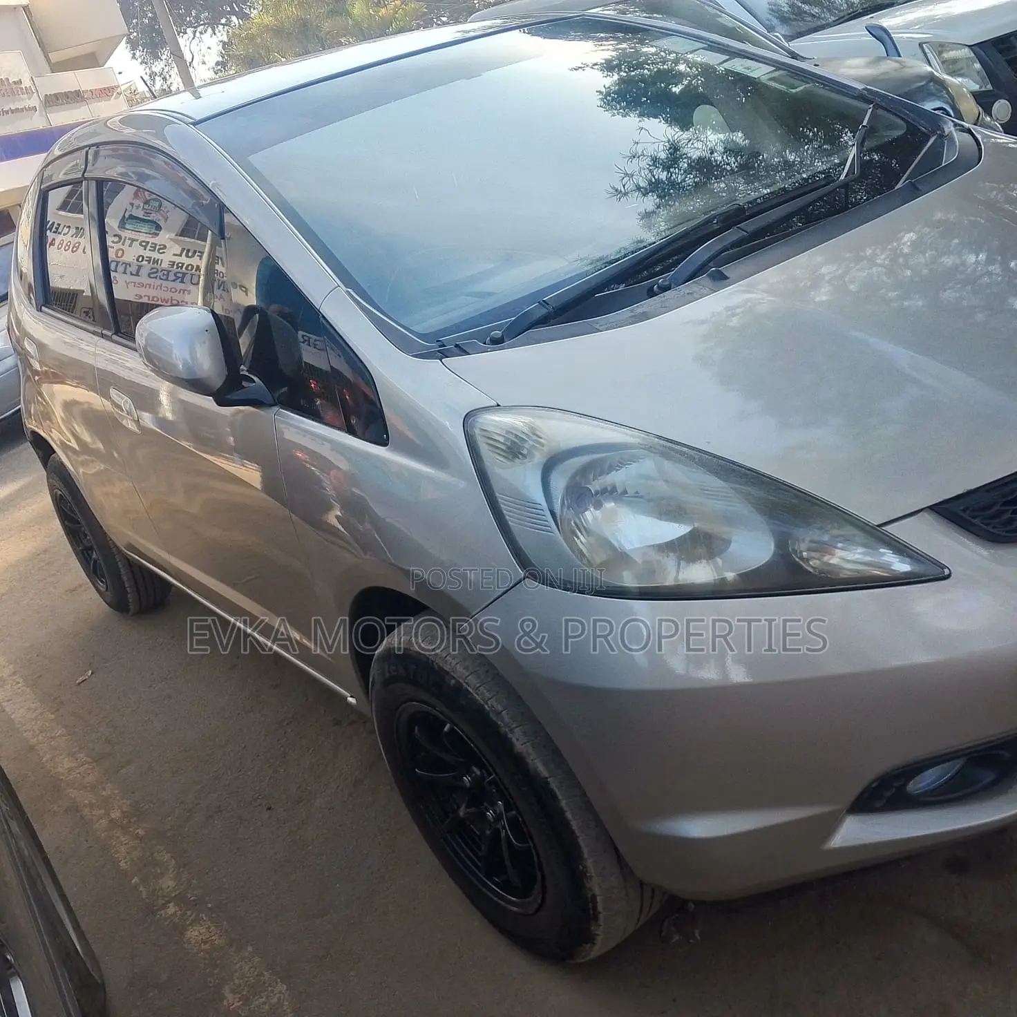 Honda Fit 2010 Silver