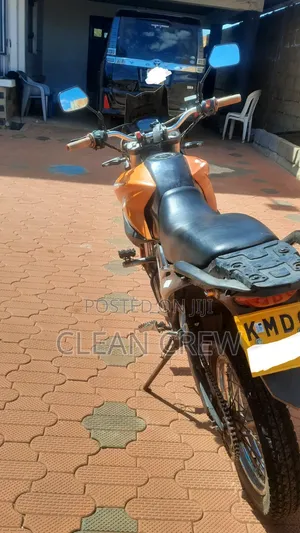 Raleigh 250cc 2015 Orange