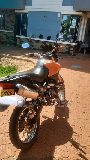 Raleigh 250cc 2015 Orange
