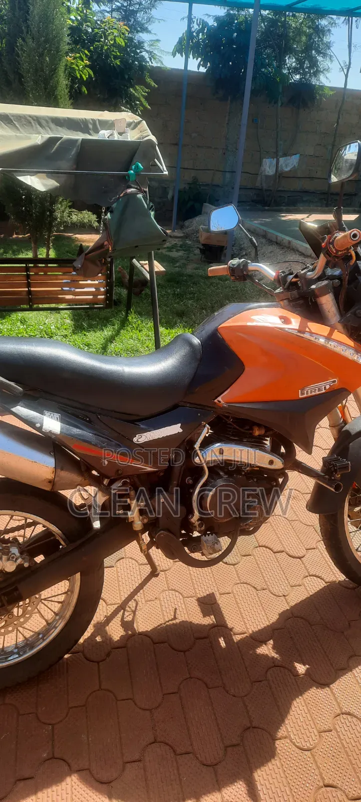 Raleigh 250cc 2015 Orange