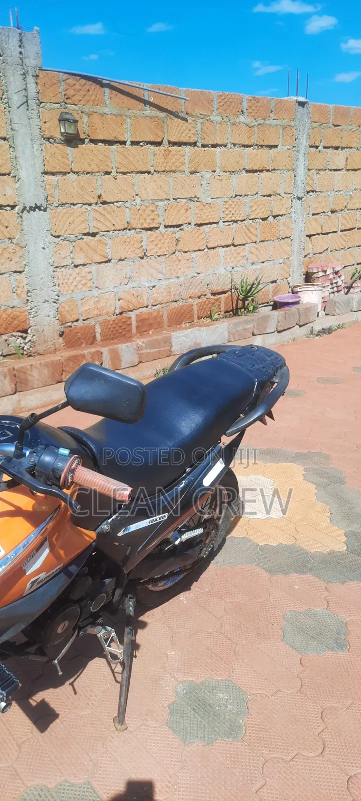 Raleigh 250cc 2015 Orange