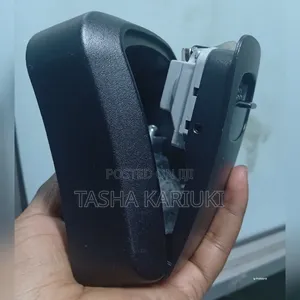 *Metallic Keylock Box*