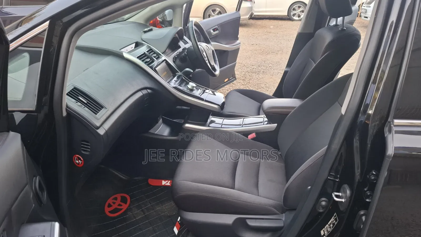 Toyota Sai 2.4 Hybrid FWD 2017 Black