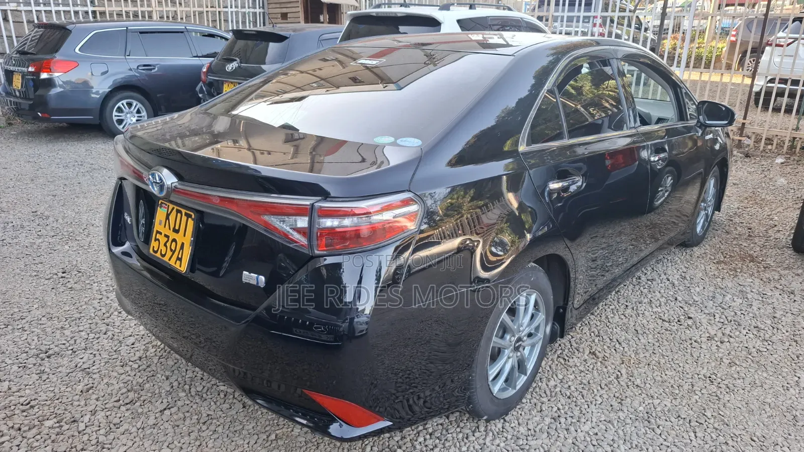 Toyota Sai 2.4 Hybrid FWD 2017 Black