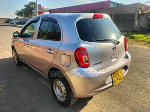 Nissan March 2014 Silver