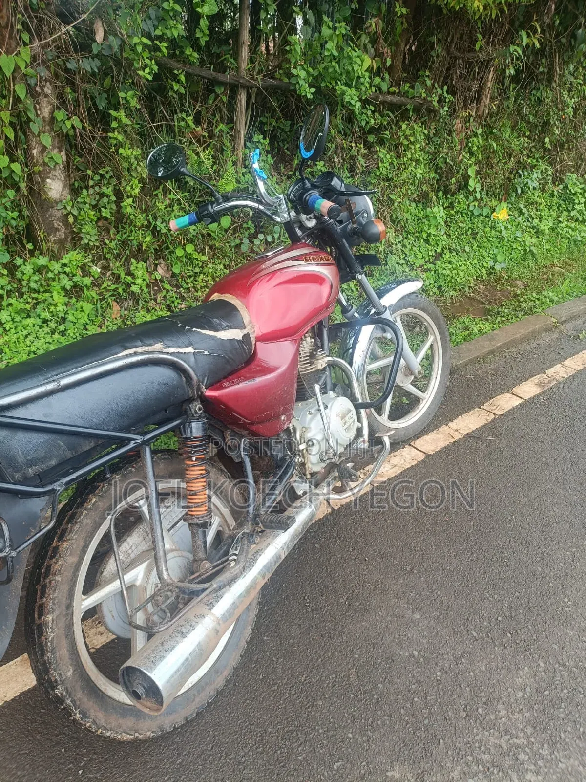 Bajaj Boxer 100 2025 Red