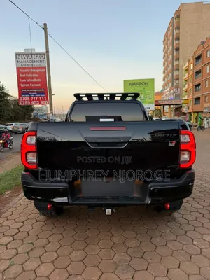 Toyota Hilux 2023 Black