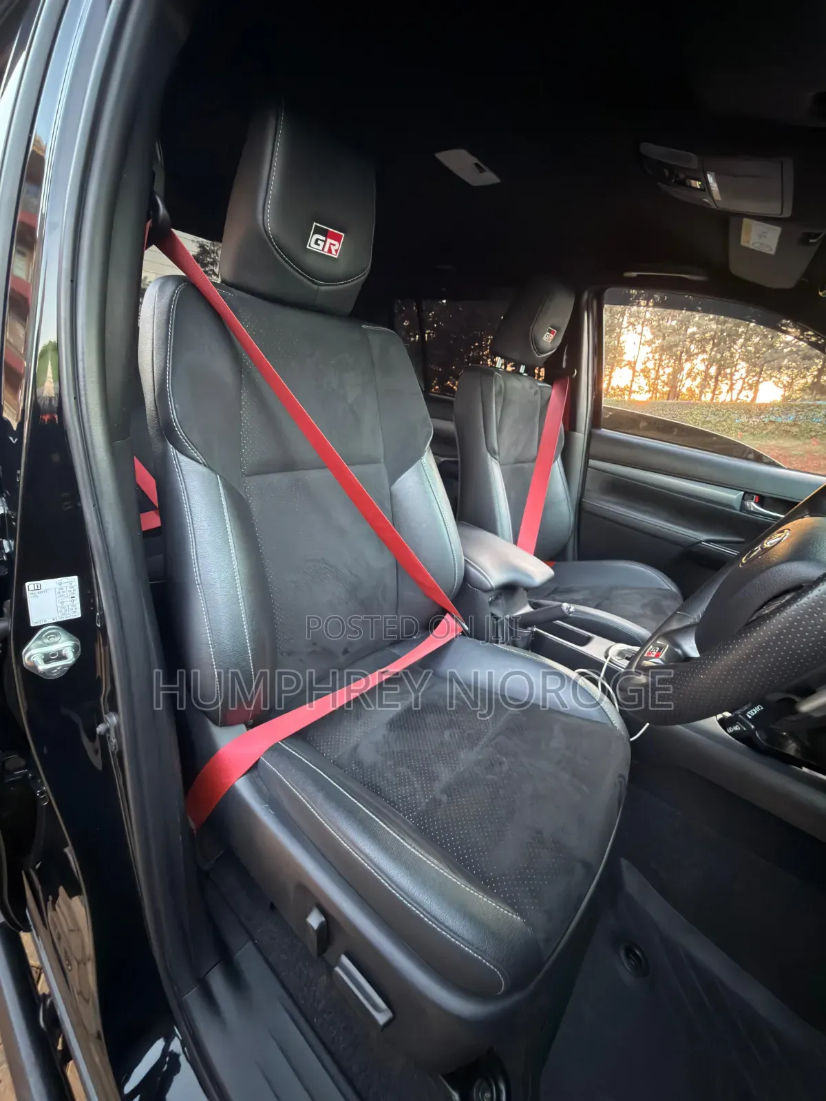 Toyota Hilux 2023 Black