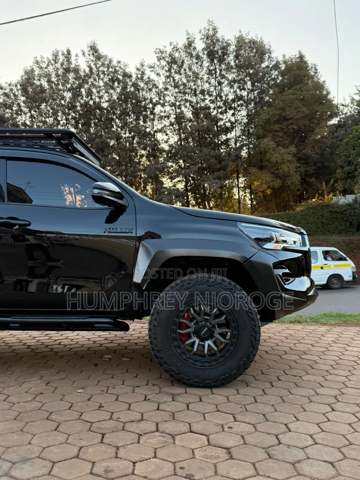 Toyota Hilux 2023 Black