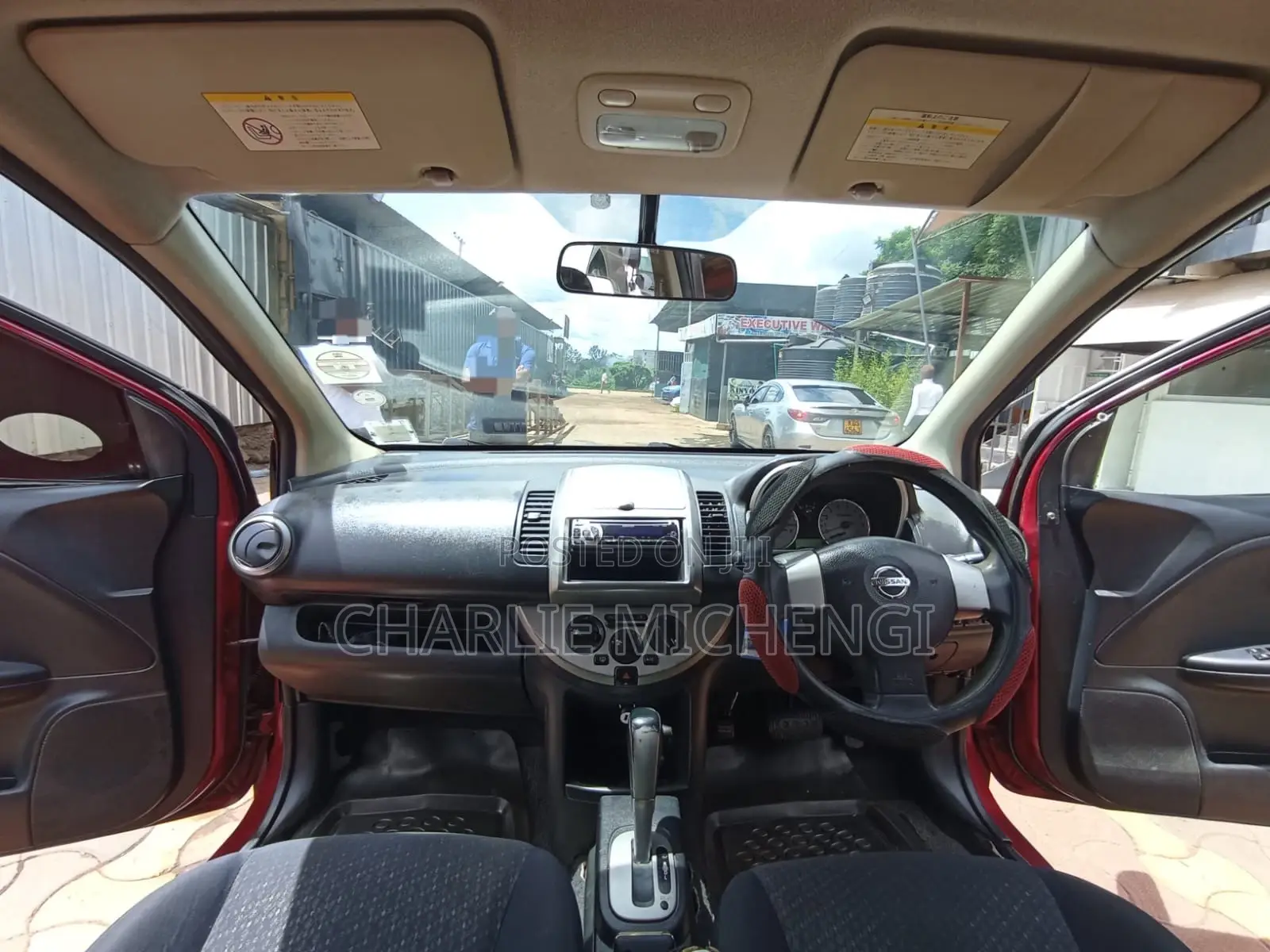 Nissan Note 1.6 Petrol 2011 Red