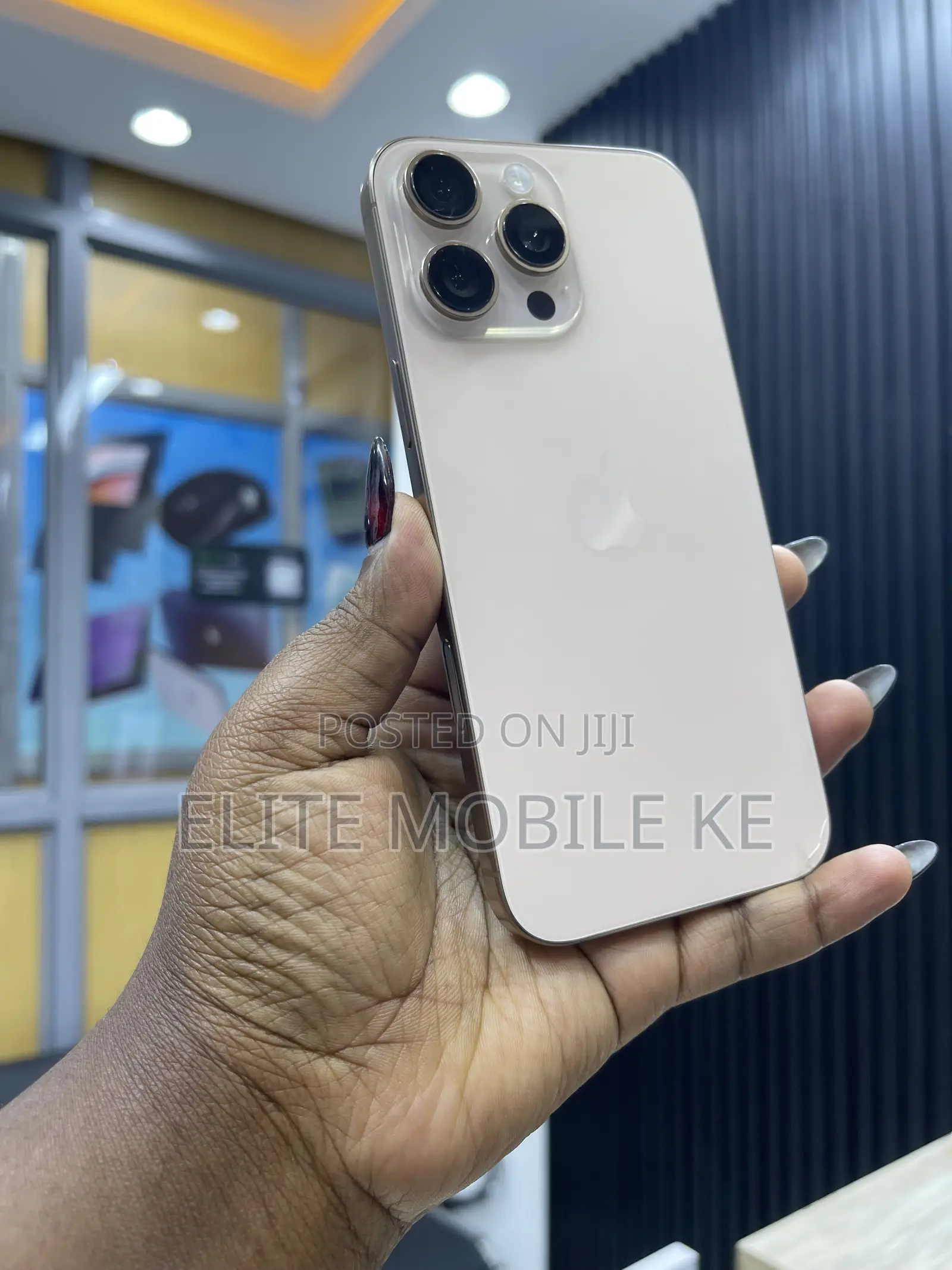 Apple iPhone 16 Pro Max 256 GB Gold