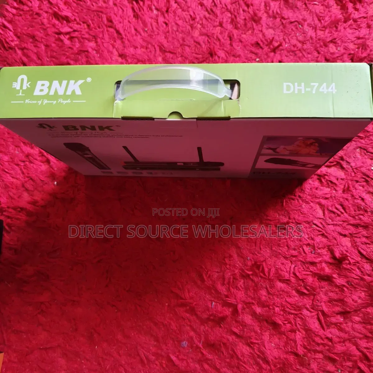 BNK DH-744 Wireless Vocal Microphone