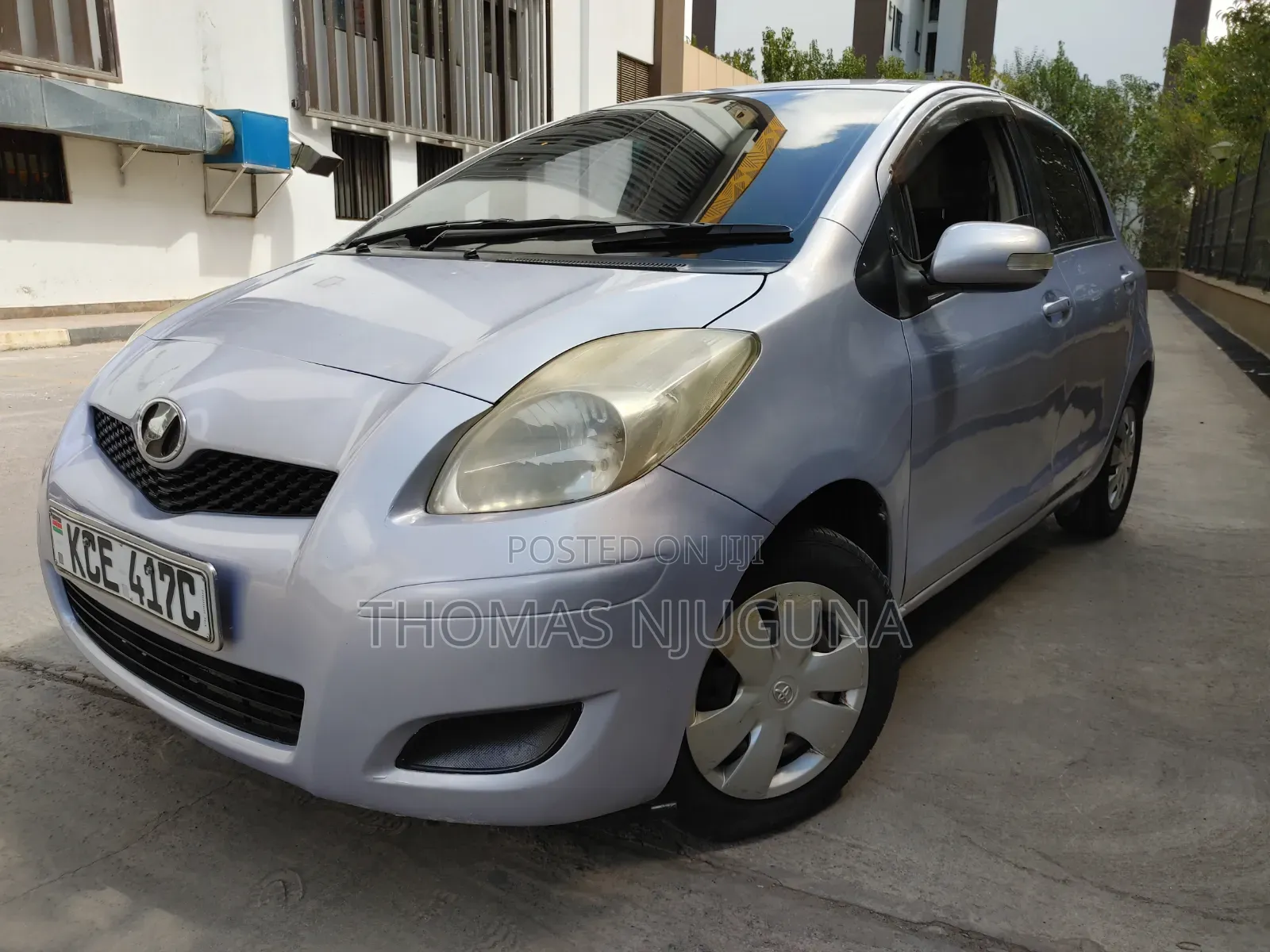 Toyota Vitz 2008 Orange