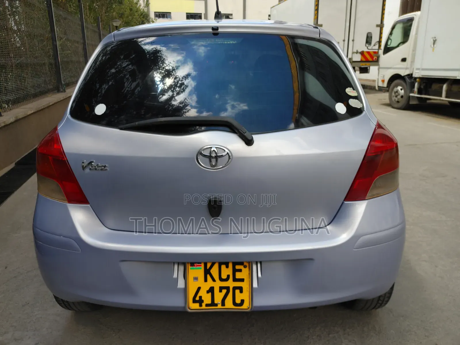 Toyota Vitz 2008 Orange
