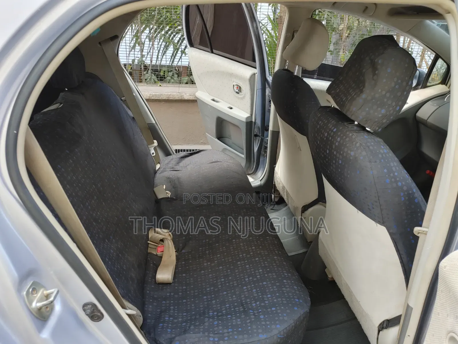 Toyota Vitz 2008 Orange