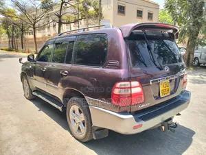 Toyota Land Cruiser 2006 Purple