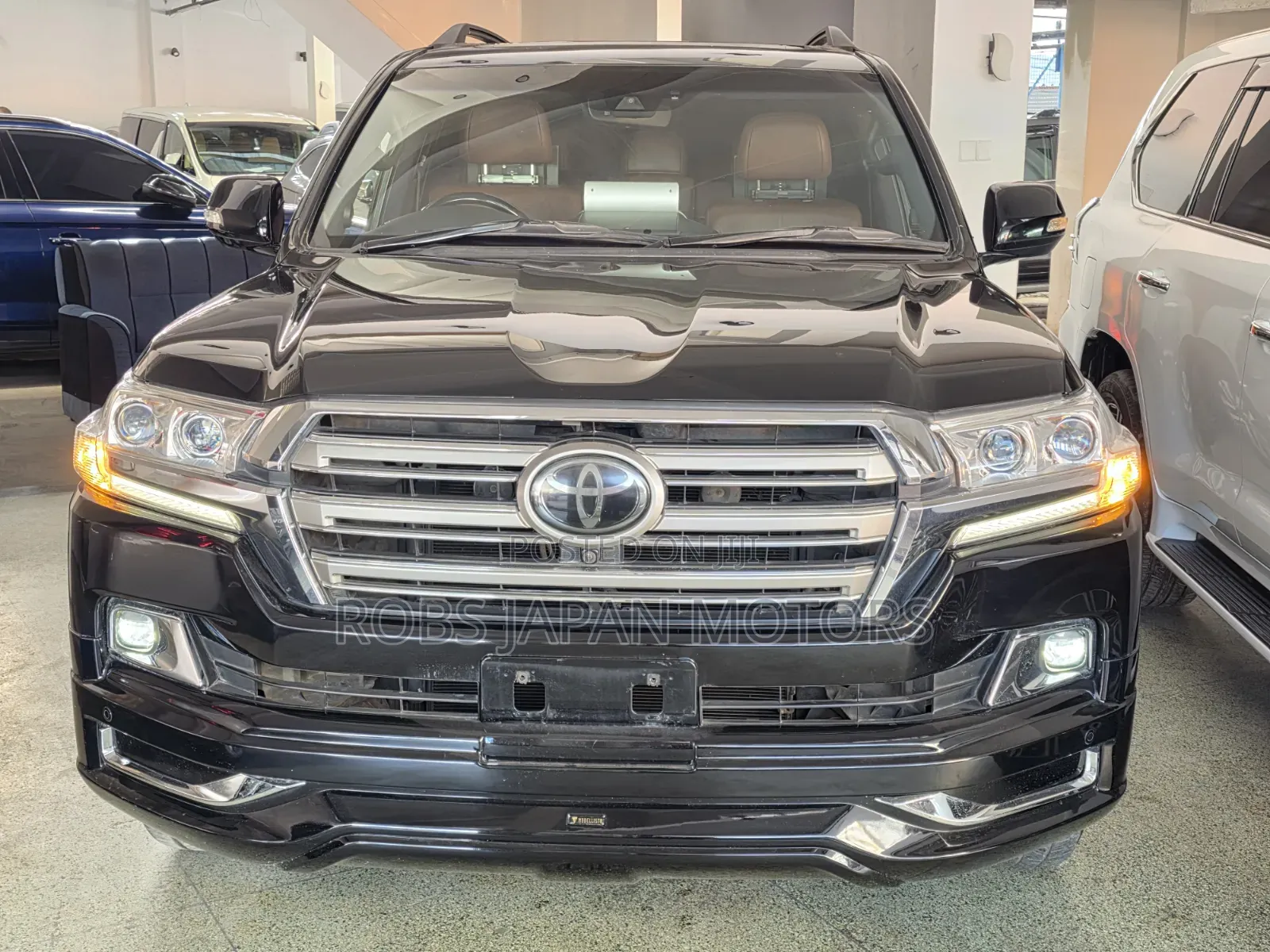 Toyota Land Cruiser 2018 Gray