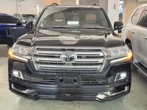 Toyota Land Cruiser 2018 Gray
