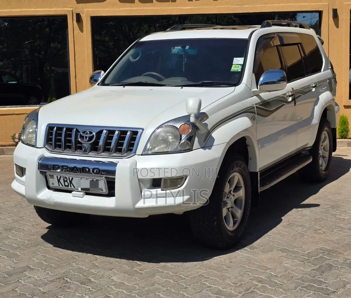 Toyota Land Cruiser Prado 2003 White