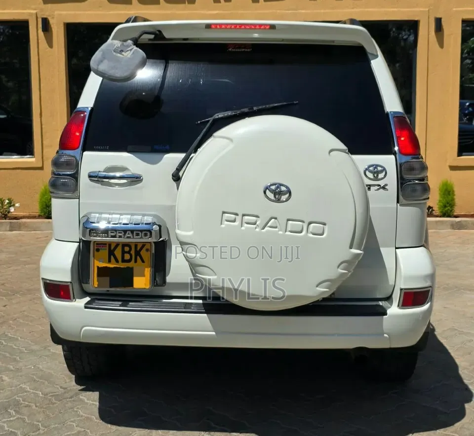 Toyota Land Cruiser Prado 2003 White
