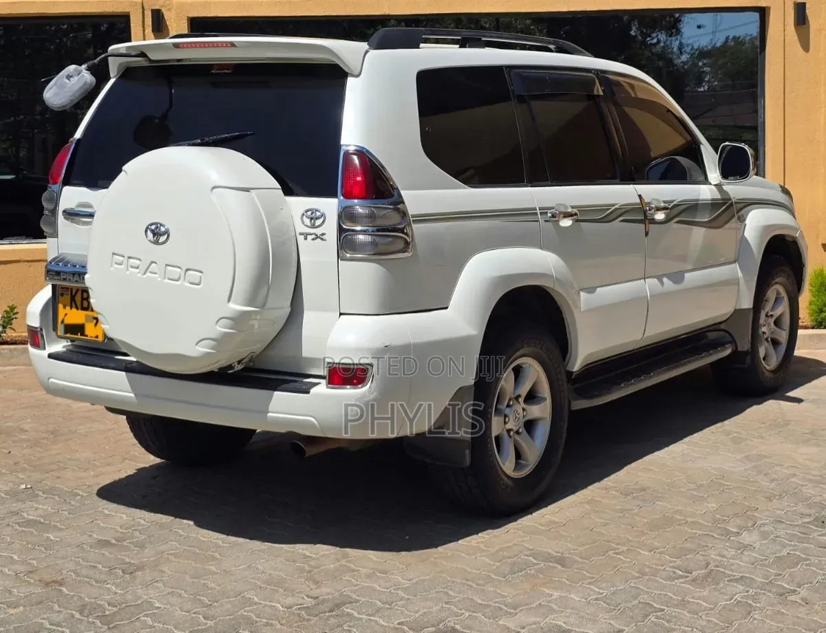 Toyota Land Cruiser Prado 2003 White