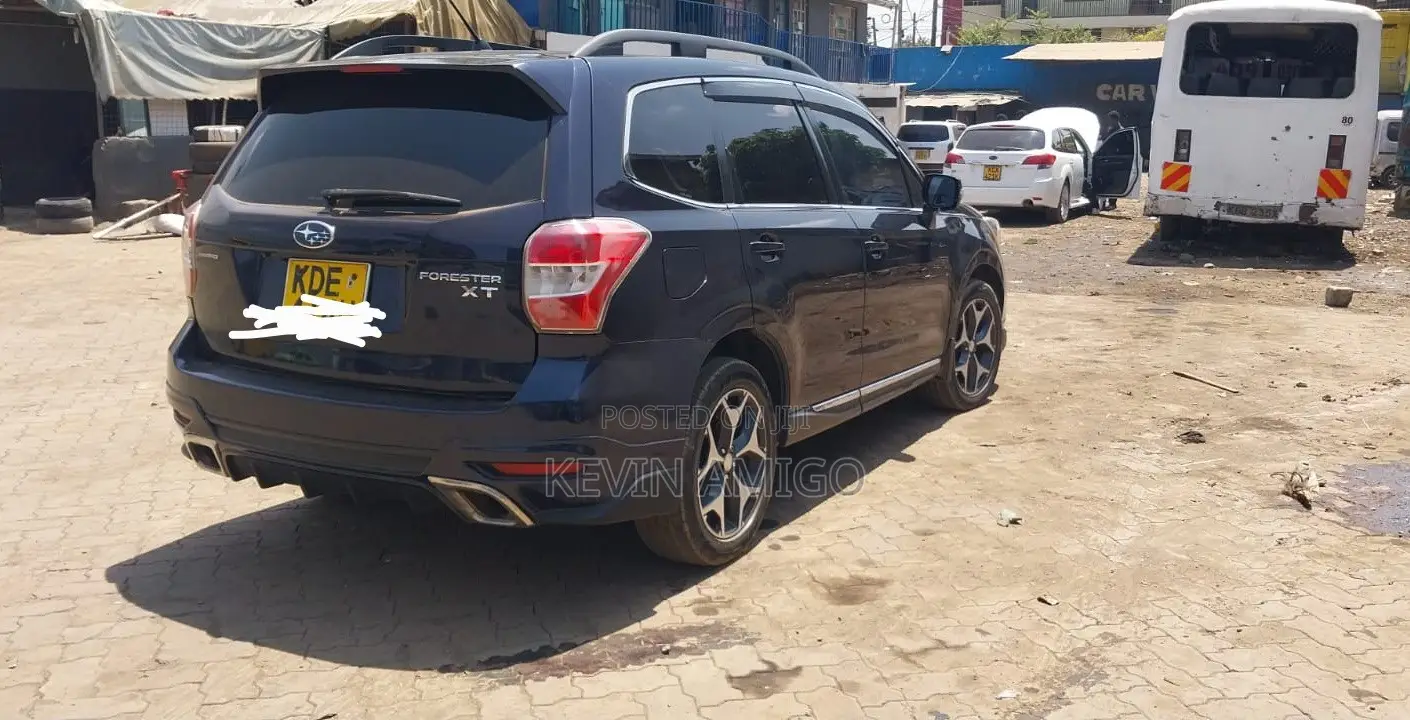 Subaru Forester 2014 Black