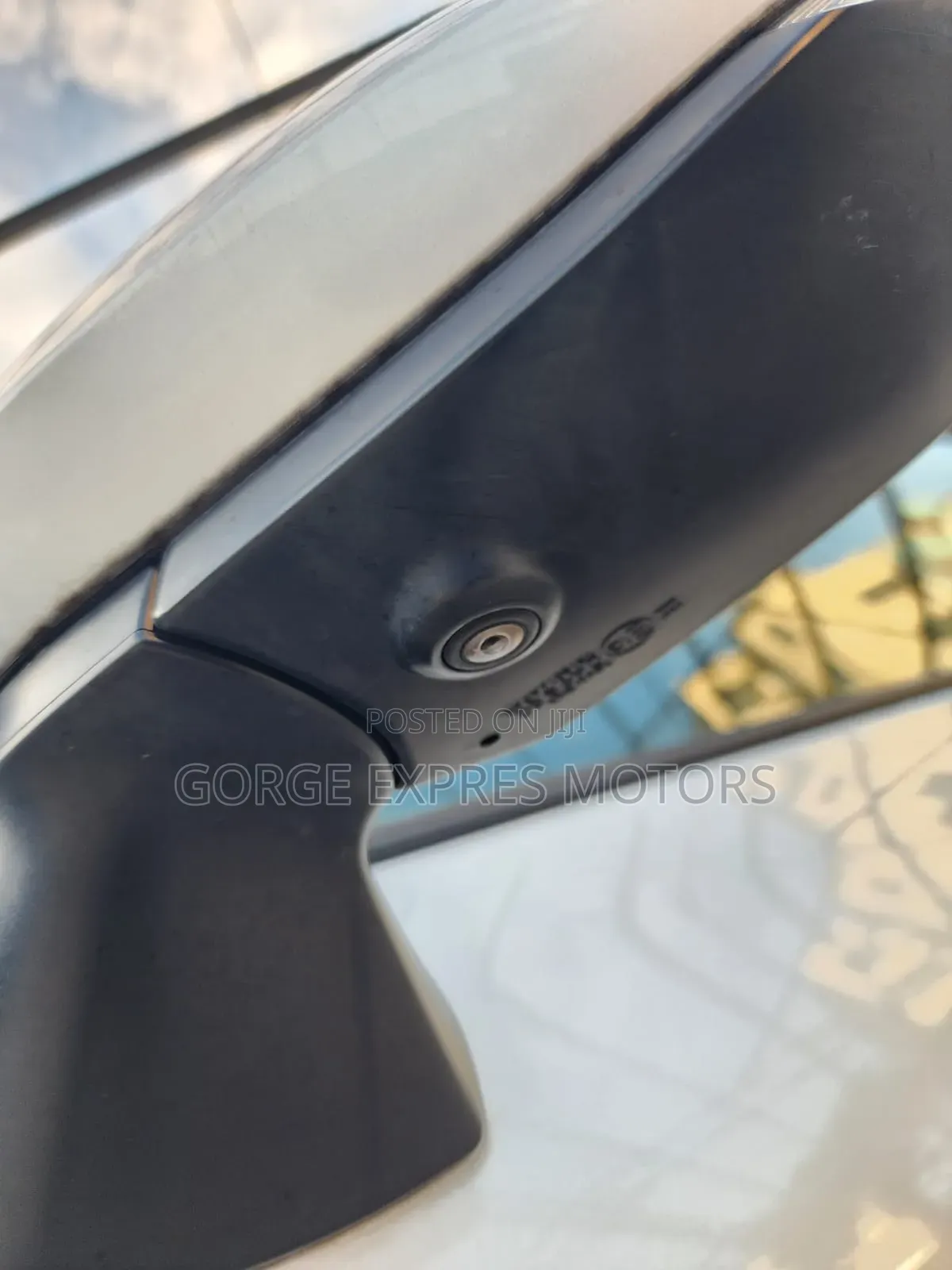 Toyota Sienta 2019 Silver