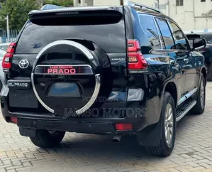 Toyota Land Cruiser Prado Kakadu 2021 Black