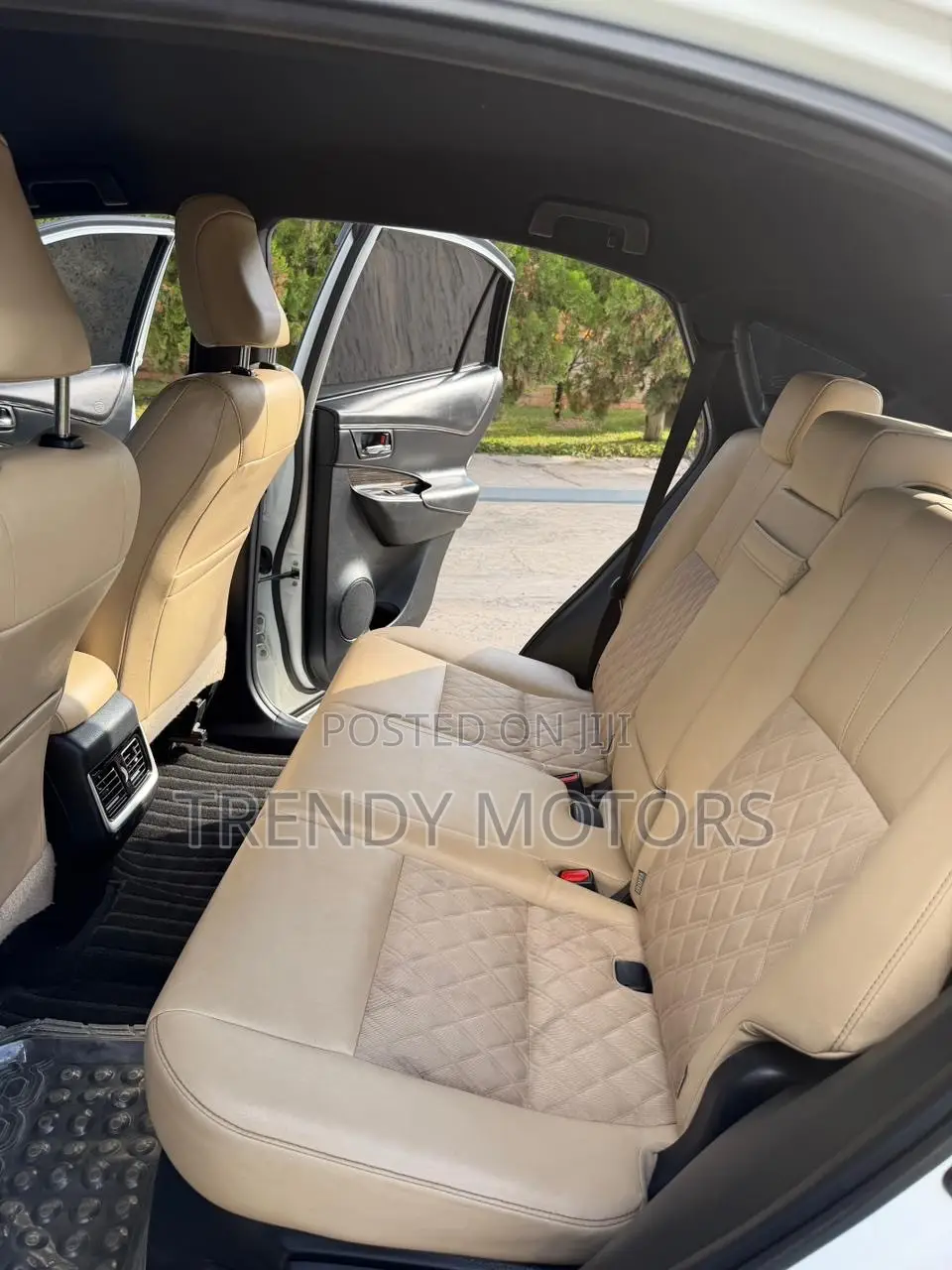 Toyota Harrier 2014 White