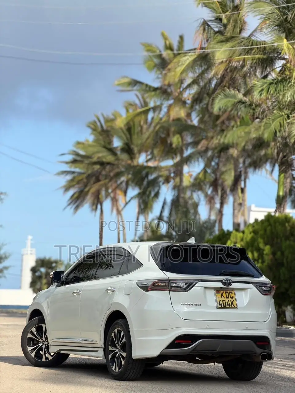 Toyota Harrier 2014 White