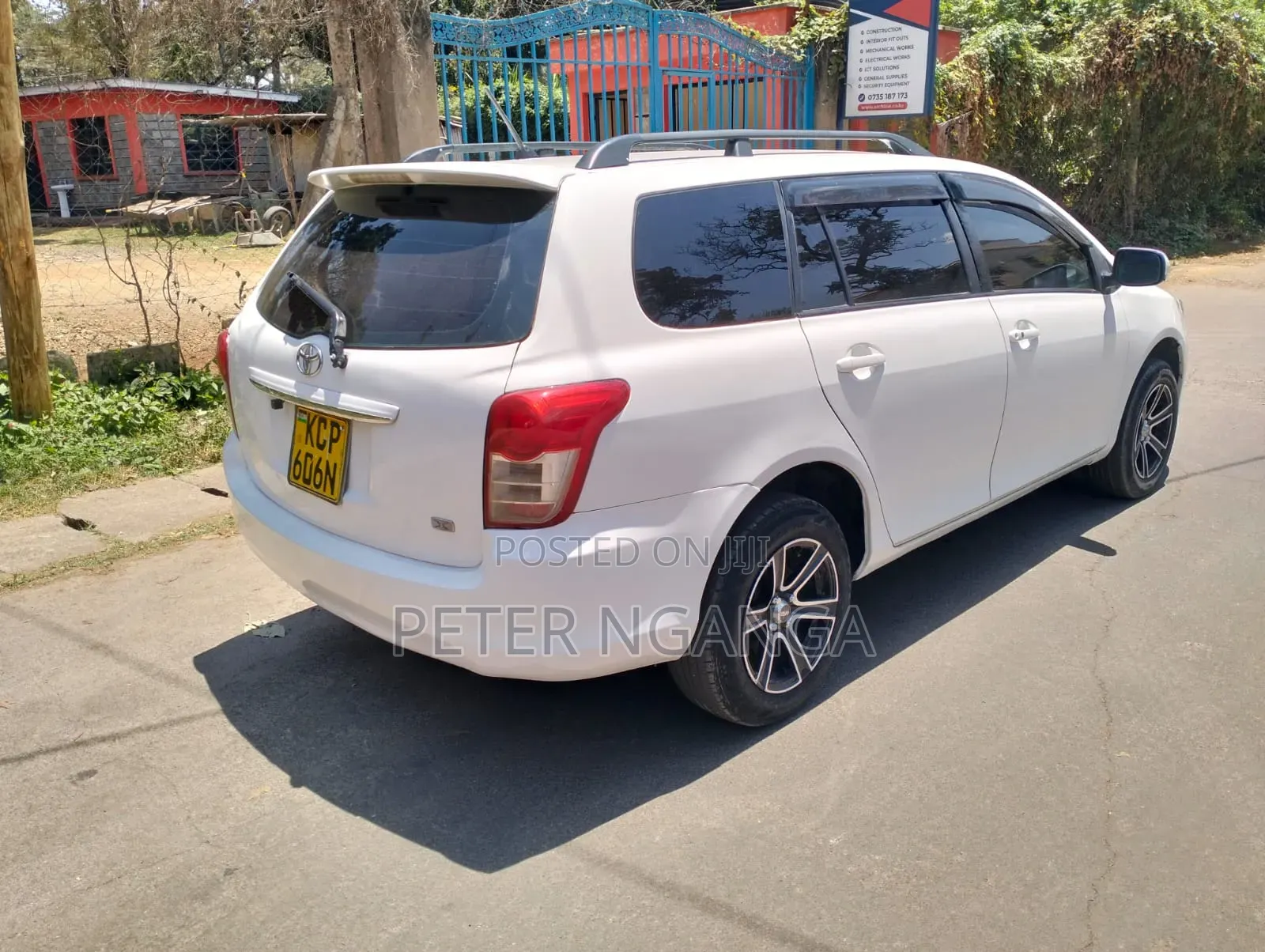 Toyota Corolla Fielder 2010 Off white