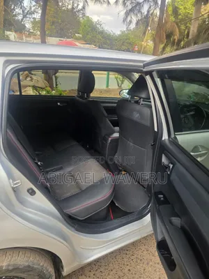 Toyota Corolla Fielder 2016 Silver