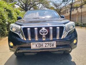 Toyota Land Cruiser Prado 2016 Black
