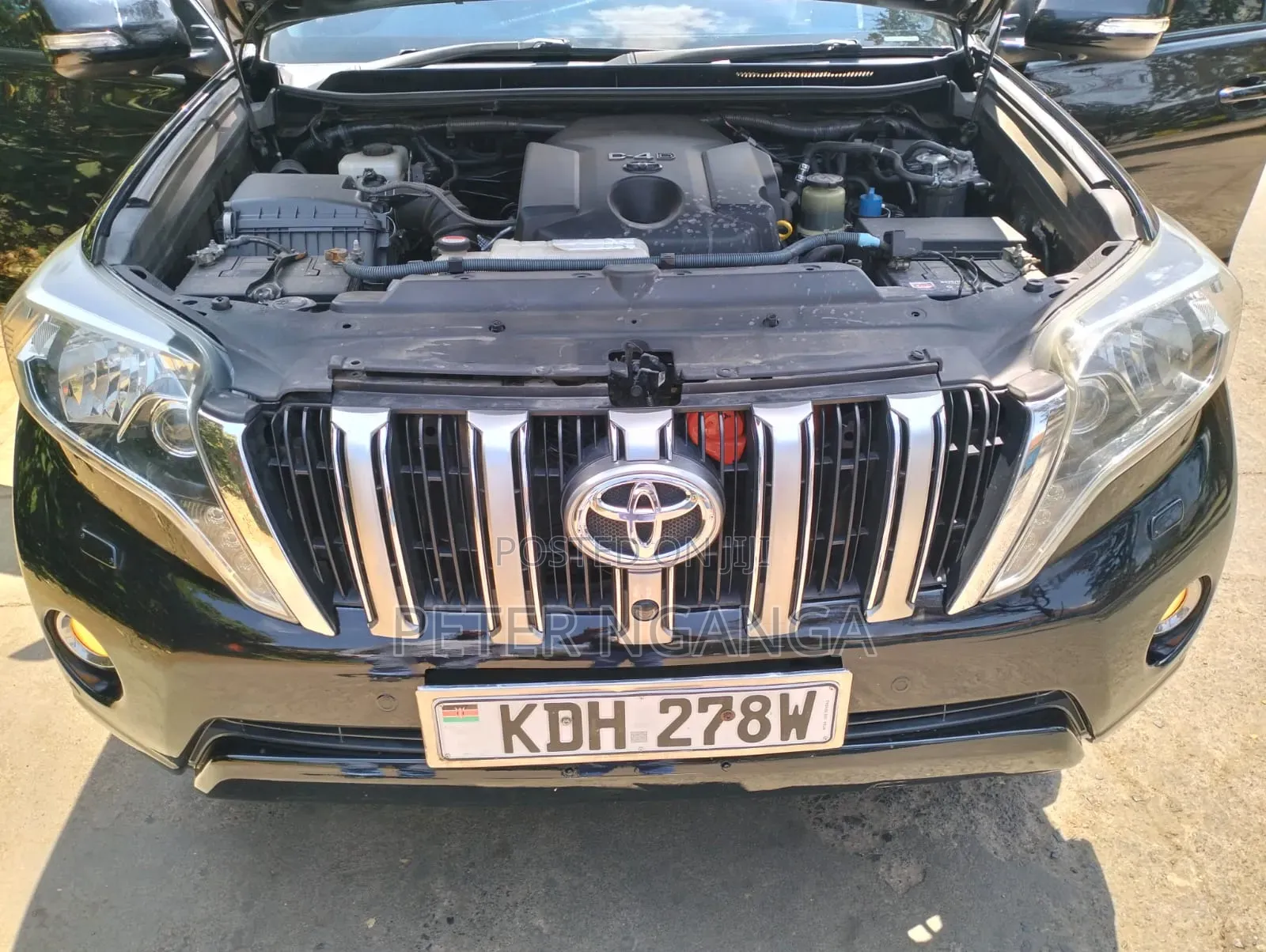 Toyota Land Cruiser Prado 2016 Black