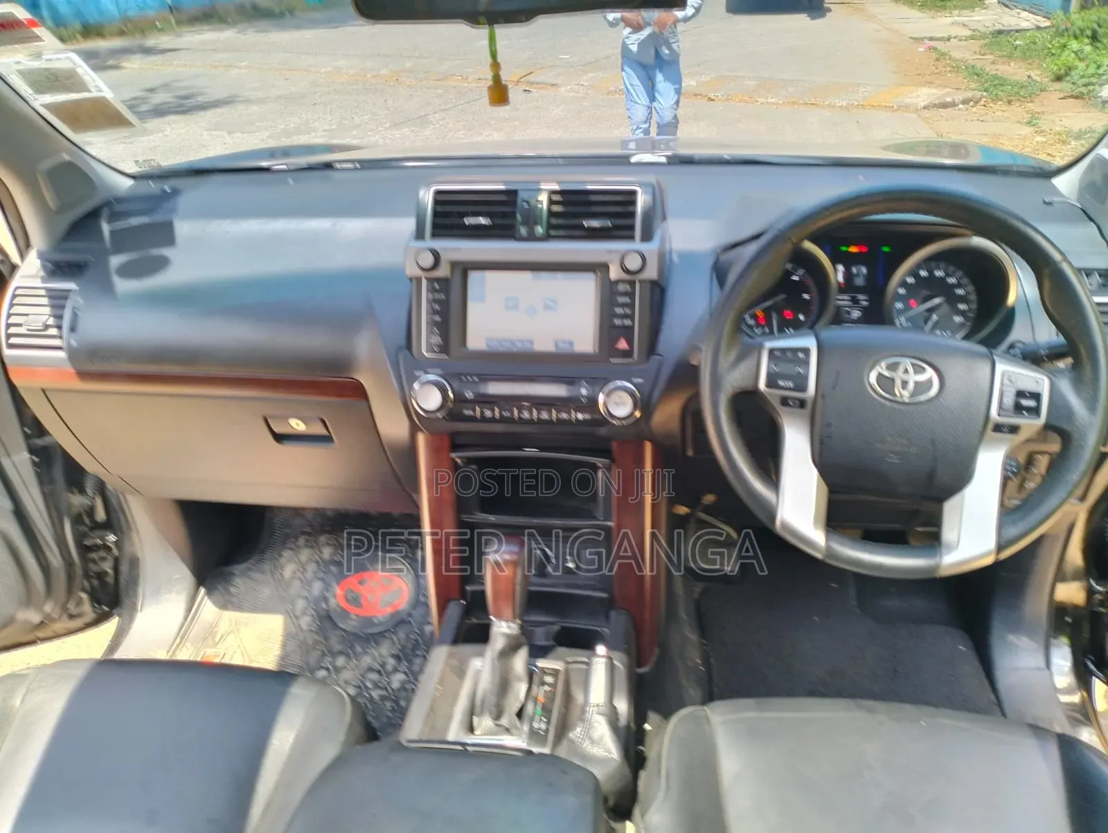 Toyota Land Cruiser Prado 2016 Black