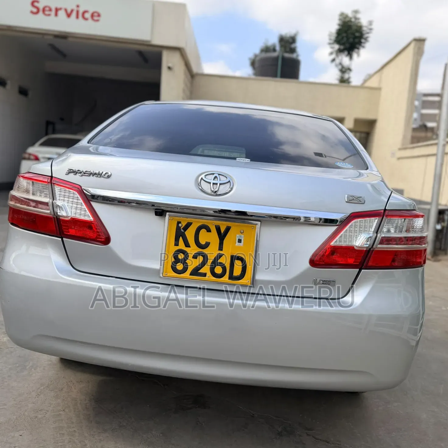 Toyota Premio 2014 Silver