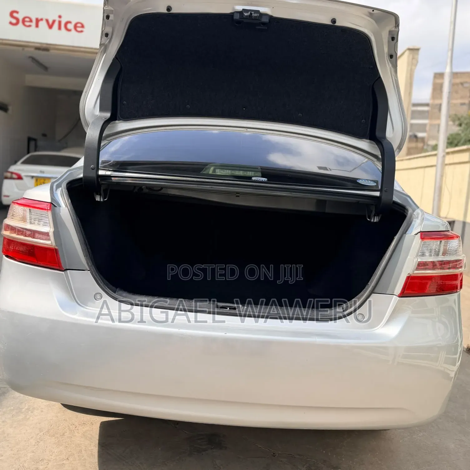 Toyota Premio 2014 Silver