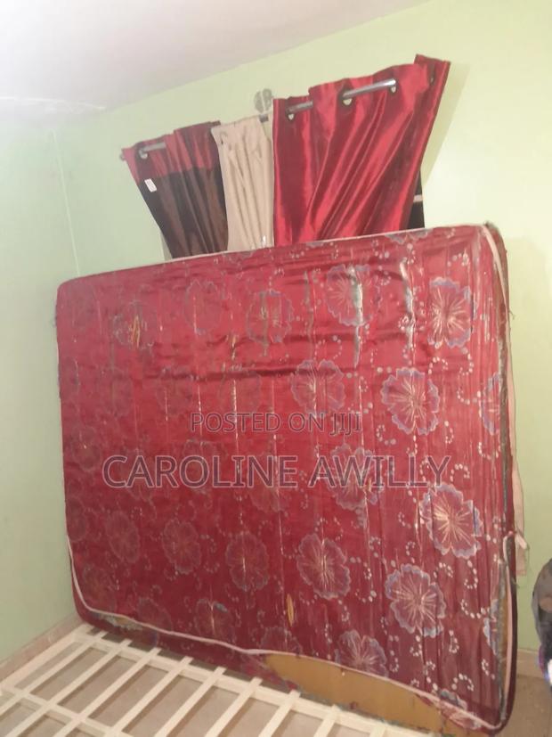 5 by 6 Second Hand Mattress - thumbnail 3