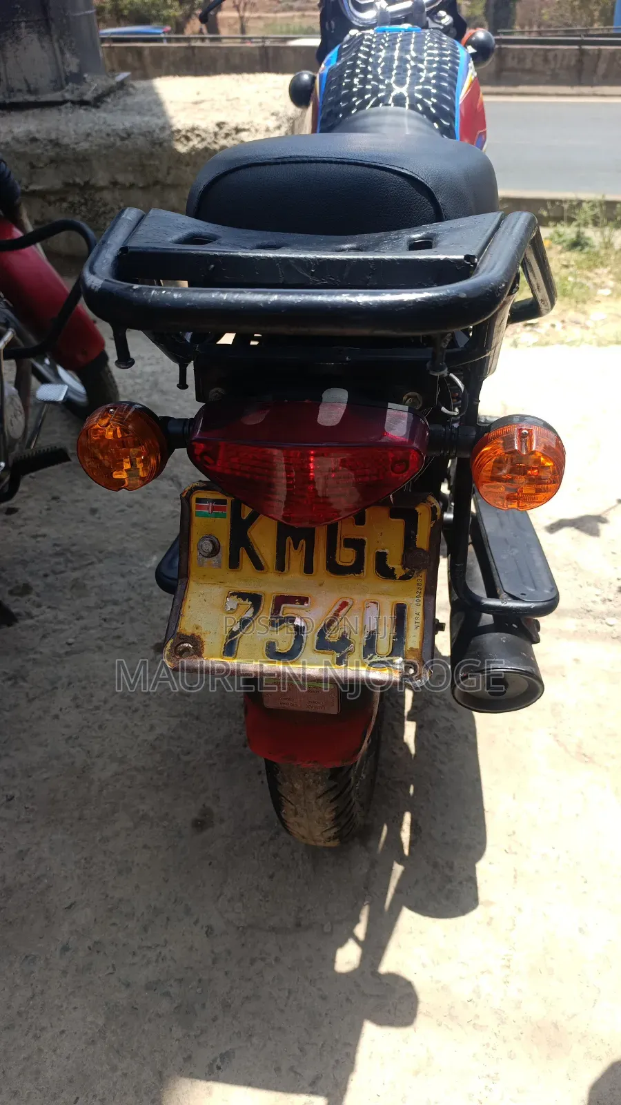 Bajaj Boxer 125 2024 Red