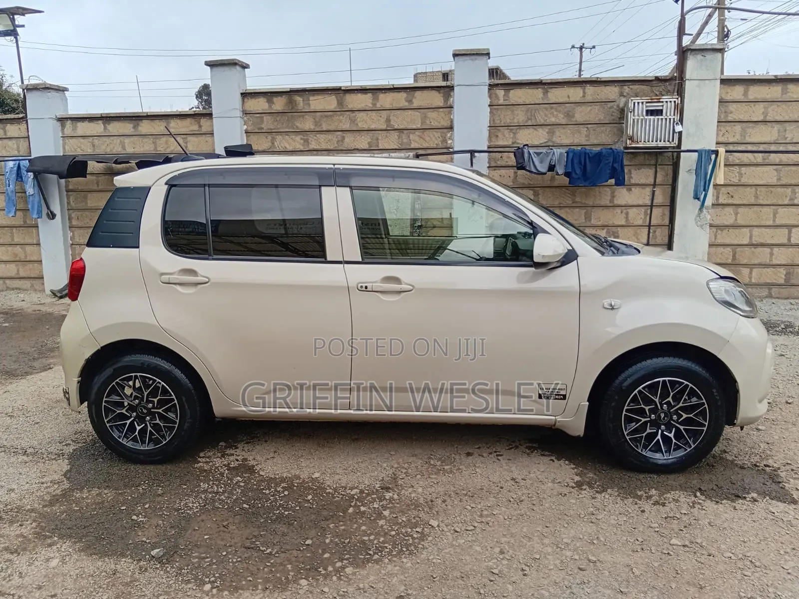 Toyota Passo 2017 Brown