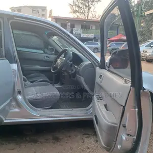 Toyota Corolla 2003 Silver