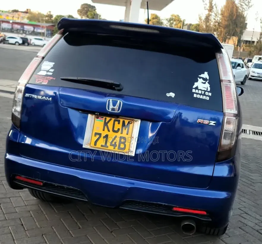 Honda Stream 2011 Blue