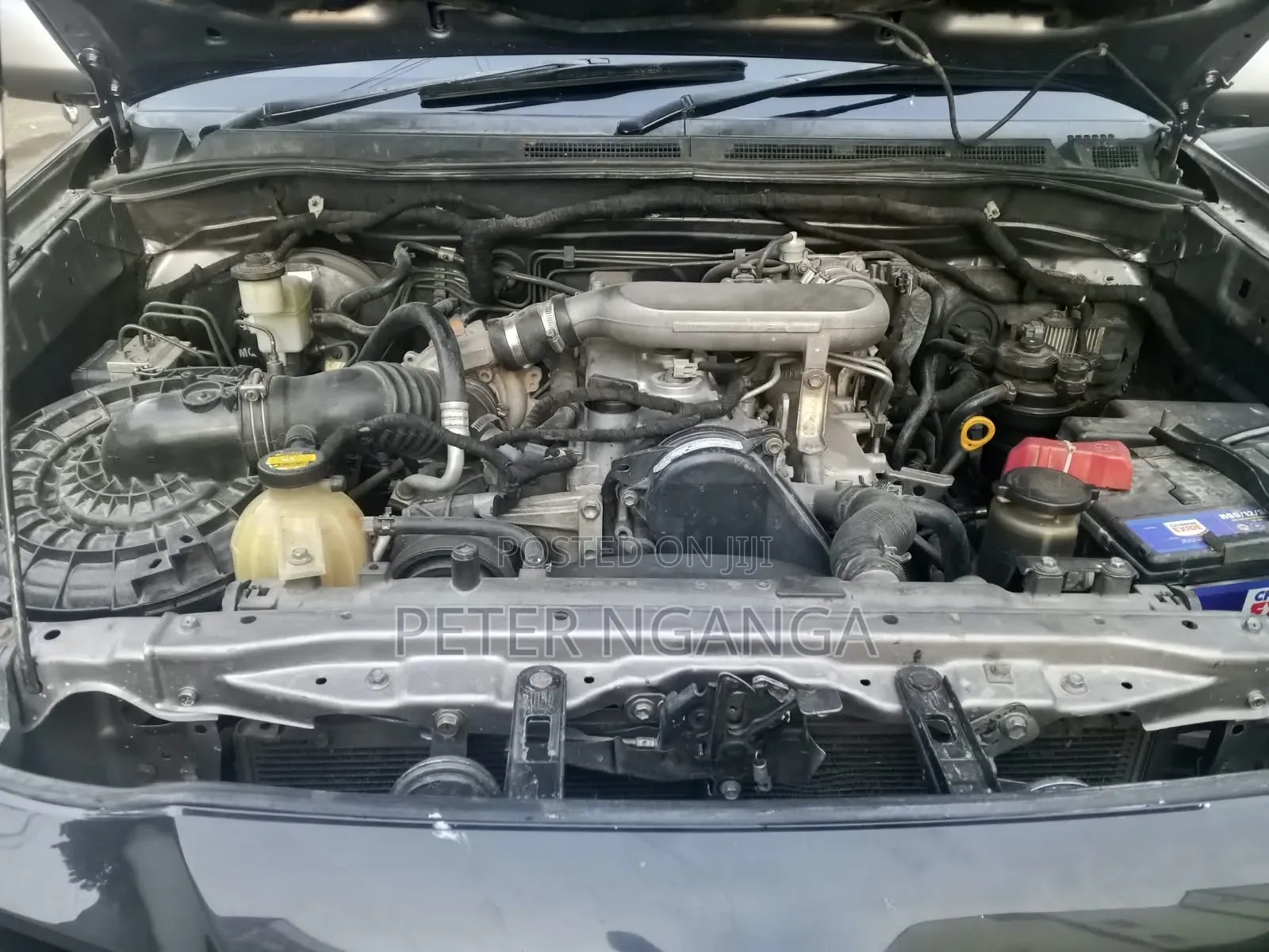 Toyota Hilux 2013 Gray