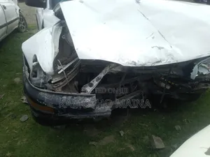 Toyota Corolla 1997 White